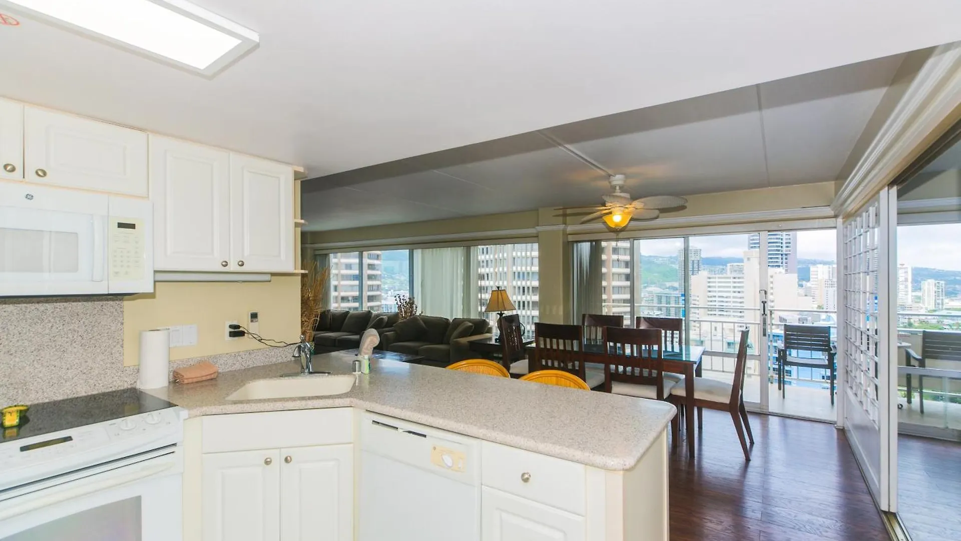 Apartment Ilikai Tower 2109 City View 2Br Honolulu United States