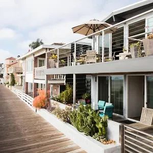 Oceanfront Oasis Apartment Long Beach