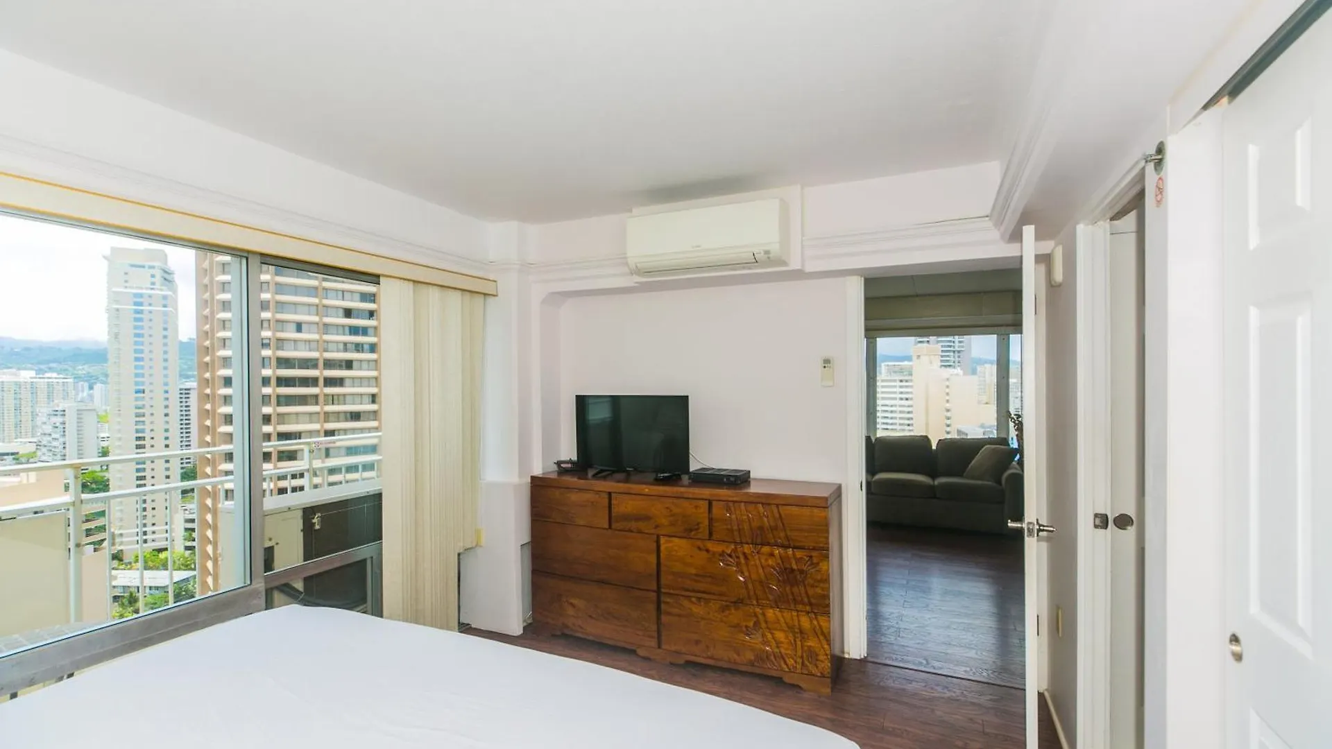 شقة Ilikai Tower 2109 City View 2Br هونولولو